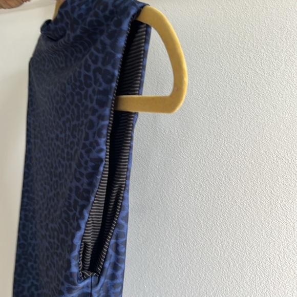 Acacia Swimwear Costa Top in Blue Amur Size XL NWT - Picture 9 of 15